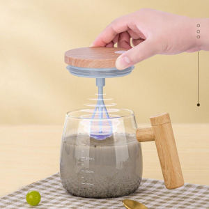 Multifunctional Self Stirring Portable Mug